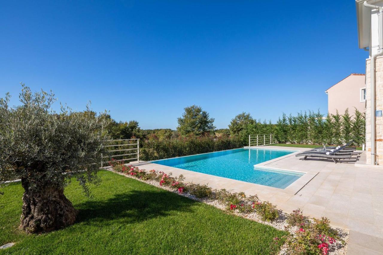 Villa Celeste By Ilc Brtonigla Exterior foto